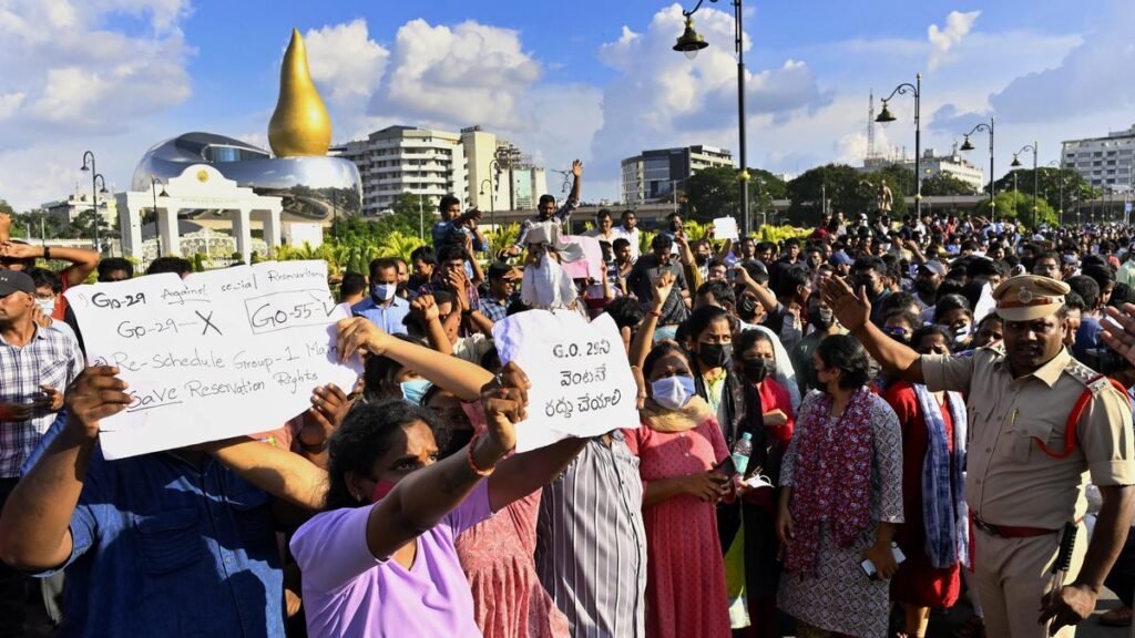 అక్షర న్యూస్ : గ్రూప్-1 అభ్యర్థుల ఆందోళన…