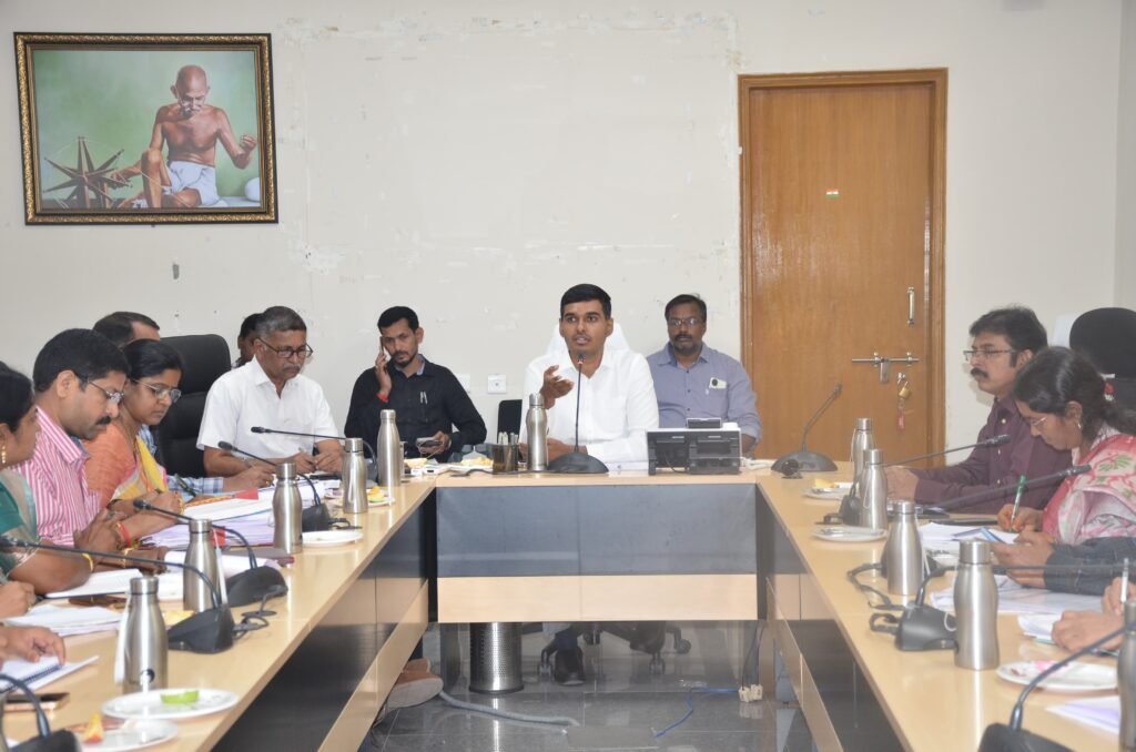 అక్షర న్యూస్ : జిల్లాలో వరిధాన్యం కొనుగోలు సాఫీగా సాగాలి..