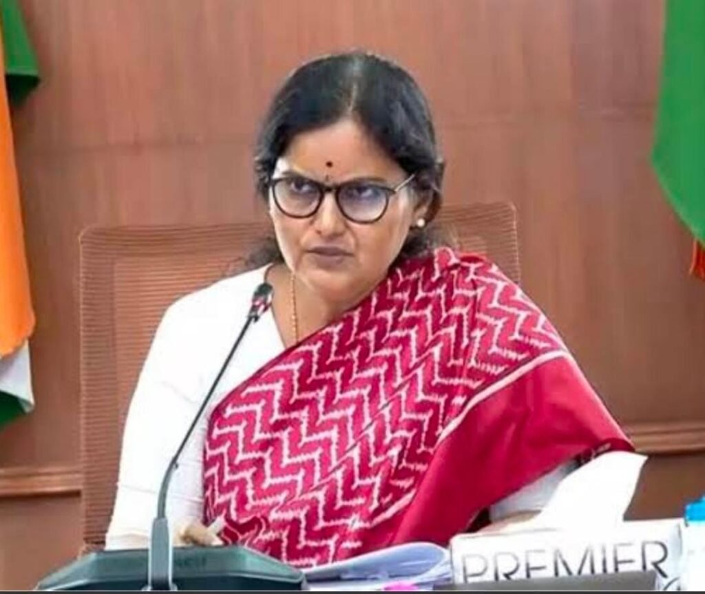 అక్షర న్యూస్ : తెలంగాణలో భారీ ఐఏఎస్‌ల బదిలీలు!
