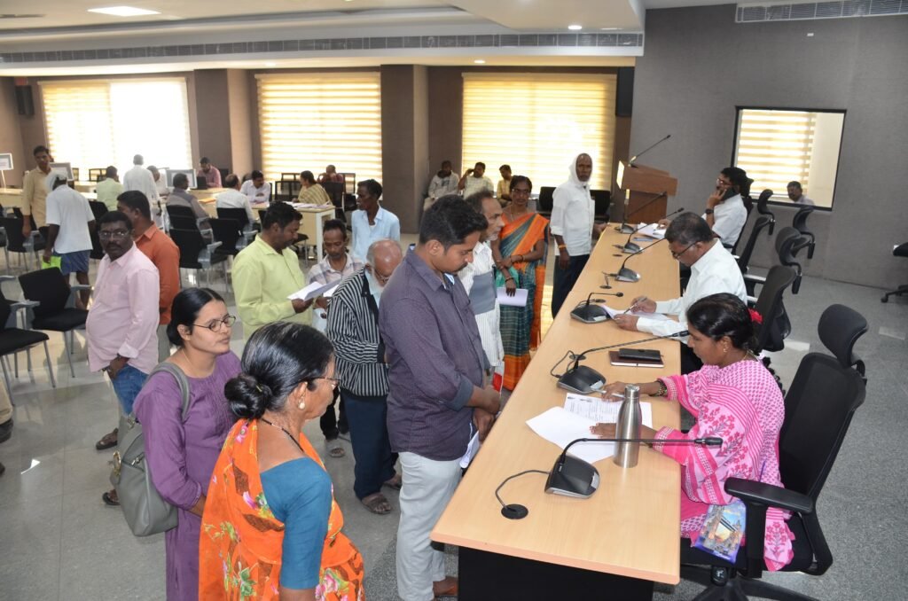 అక్షర న్యూస్ : సిద్దిపేట ప్రజావాణి దరఖాస్తులు – 62..