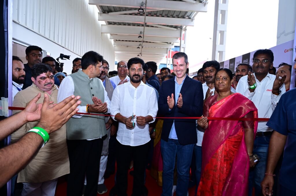 అక్షర న్యూస్ : హిందూస్థాన్ కోకాకోలా బెవరేజెస్ గ్రీన్‌ఫీల్డ్ ఫ్యాక్టరీని ప్రారంభించిన ముఖ్యమంత్రి ఎ. రేవంత్ రెడ్డి..