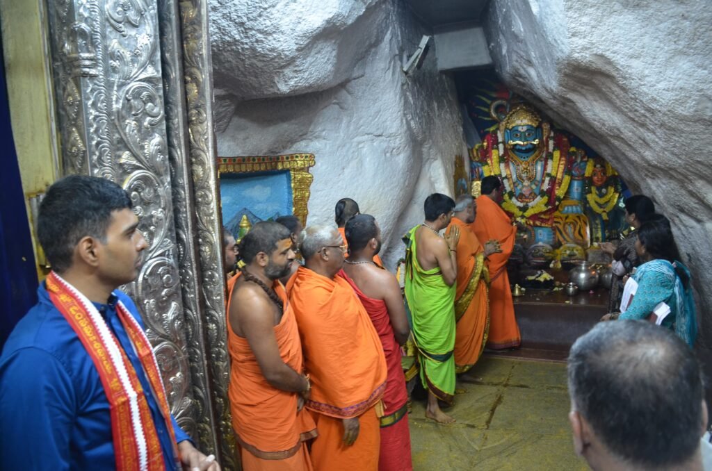అక్షర న్యూస్ : ఈనెల 29న శ్రీ మల్లికార్జున స్వామి కళ్యాణోత్సవం..