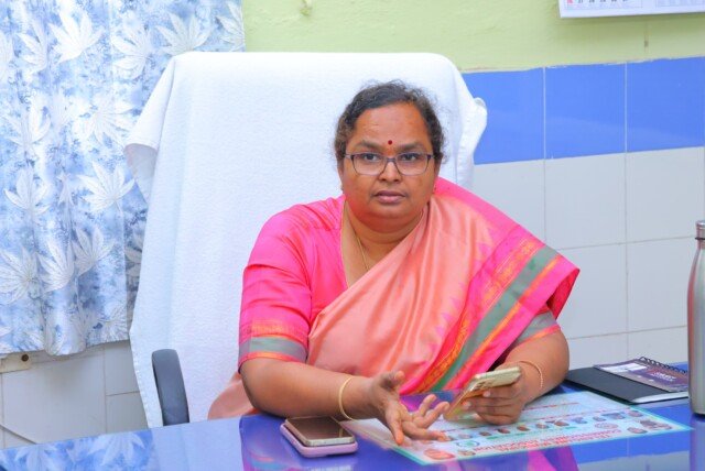 అక్షర న్యూస్ : చేర్యాల పట్టణంలోని మున్సిపల్ కార్యాలయాన్ని జిల్లా కలెక్టర్ కె. హైమావతి ఆకస్మికంగా సందర్శించారు..